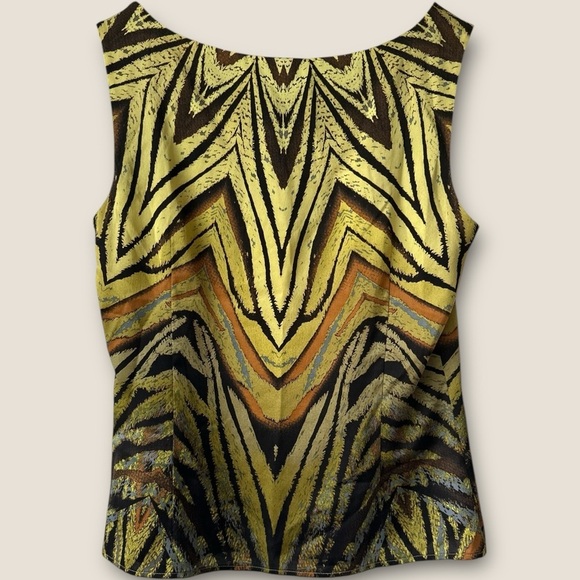 St. John Women's Sleeveless Petite Silk Stretch Tank Top - Picture 3 of 14